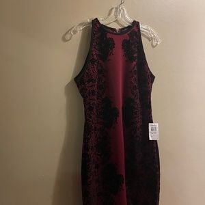 PRICE DROPPED:Elegant Dress with Black Velvet Designs Size Medium